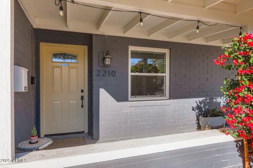 2210 E Cambridge Ave, Phoenix, AZ, 85006-1310 | Card Image