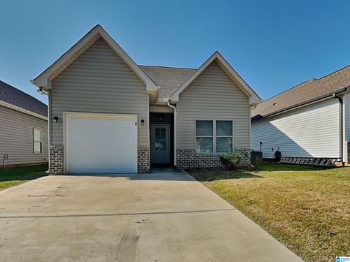 152 Park Dr N, Clanton, AL, 35045-3943 | Card Image