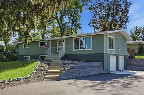 S71W19307 Hillview Drive, Muskego, WI, 53150 | Card Image