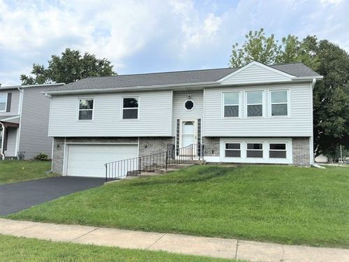 425 Canyon Trl, Carol Stream, IL, 60188-1318 | Card Image