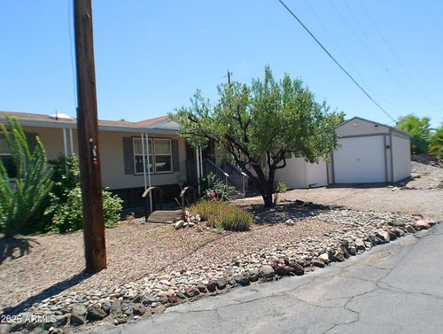 363 W Morris Dr, Queen Valley, AZ, 85118-9785 | Card Image