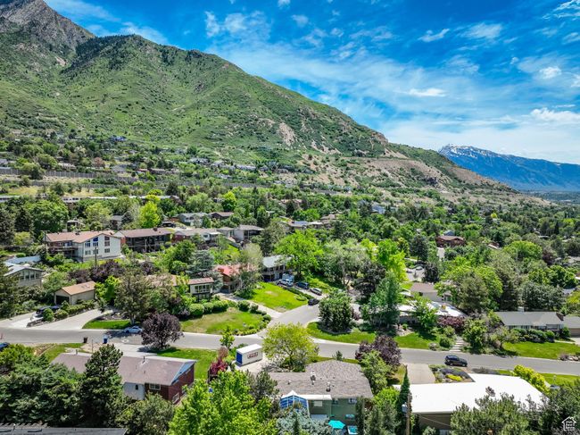 Aerial view of mountains | Image 33