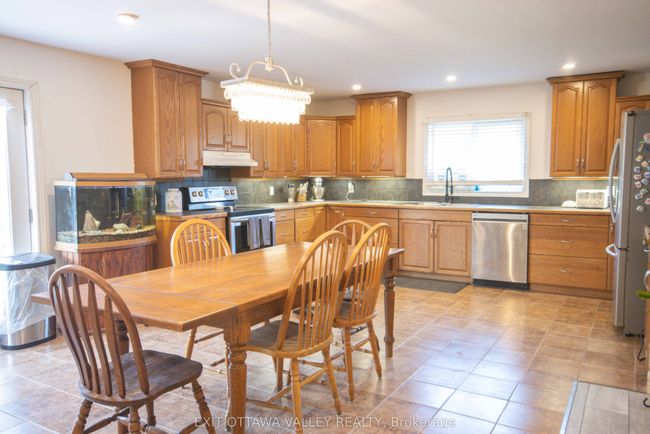 16358 Highway 60, House other with 4 bedrooms, 2 bathrooms and 8 parking in Killaloe ON | Image 14