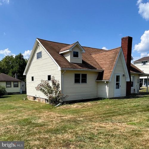 191 Mockingbird Ln, JOHNSTOWN, PA, 15909-3713 | Card Image