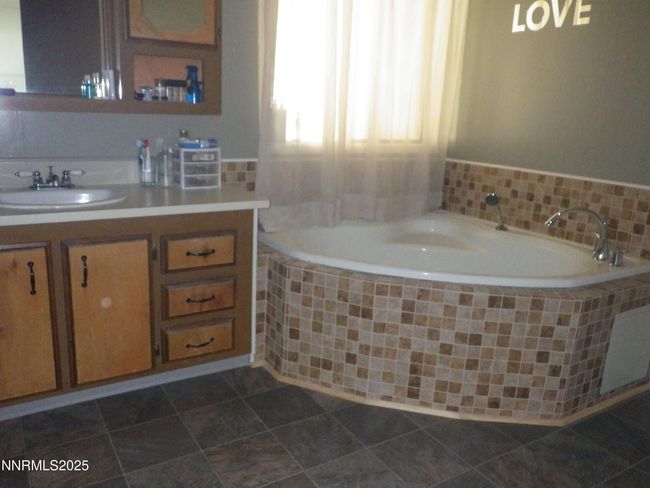 4870 Teal Ln, House other with 3 bedrooms, 2 bathrooms and 7 parking in Winnemucca NV | Image 25