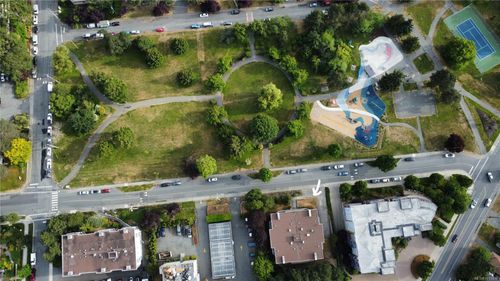 203-940 Inverness Rd, Saanich, BC, V8X2R9 | Card Image