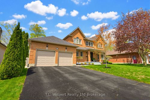 10 Woodside Dr, Tillsonburg, ON, N4G5P9 | Card Image