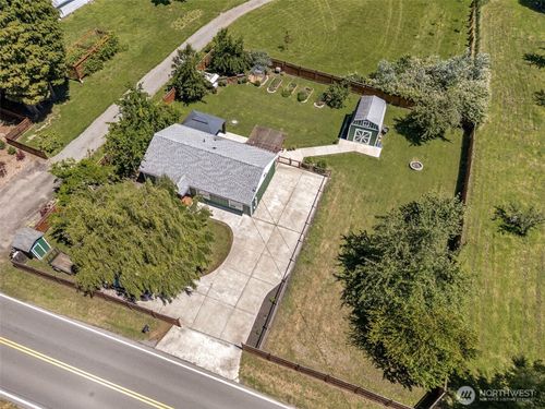 324 Nisqually Cut Off Rd Se, Olympia, WA, 98513-9648 | Card Image