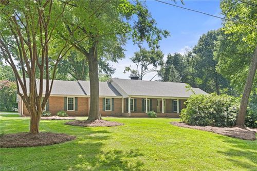 4331 Woodbourne Drive, Clemmons, NC, 27012 | Card Image