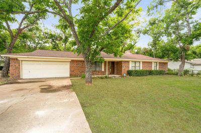 4506 Cimmaron Trail, House other with 3 bedrooms, 2 bathrooms and null parking in Granbury TX | Image 1