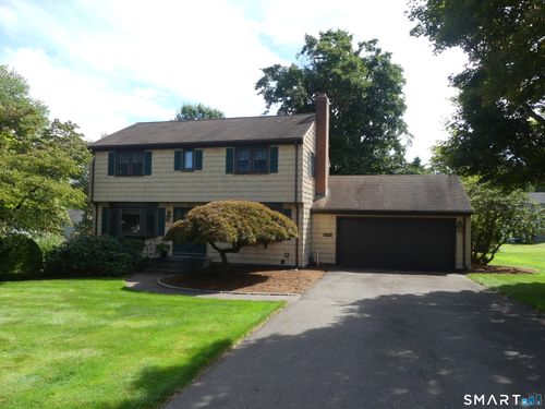 89 Partridge Dr, Newington, CT, 06111-3716 | Card Image