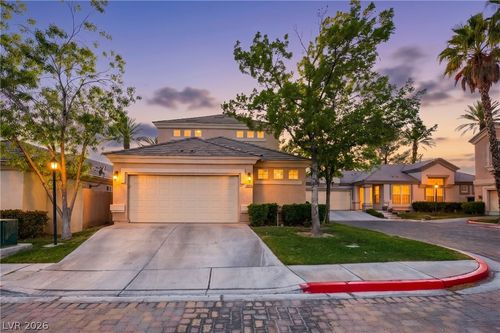 8074 Arcadian Ln, Las Vegas, NV, 89147-3701 | Card Image