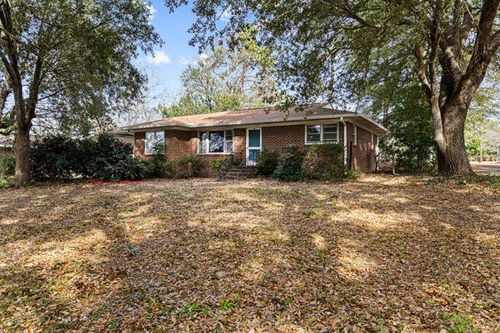509 4th St, Jackson, SC, 29831-3572 | Card Image