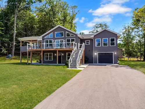 16530 Treasure Lk, Dubois, PA, 15801 | Card Image