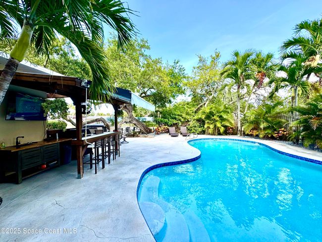 52 Riverview Ln, House other with 5 bedrooms, 3 bathrooms and null parking in Cocoa Beach FL | Image 8
