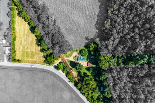 5360 Pond Creek Rd, Pegram, TN, 37143-5090 | Card Image