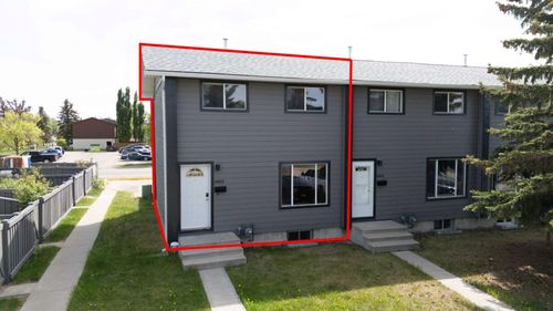10012 79 Ave, Grande Prairie, AB, T8V4E8 | Card Image