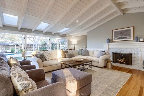 407 Mendoza Ter, Corona Del Mar, CA, 92625 | Card Image