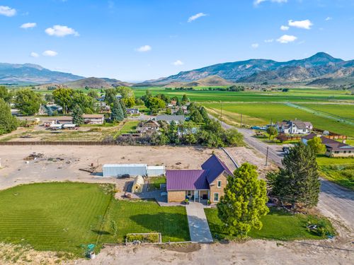 188 S 100 E, Junction, UT, 84740 | Card Image