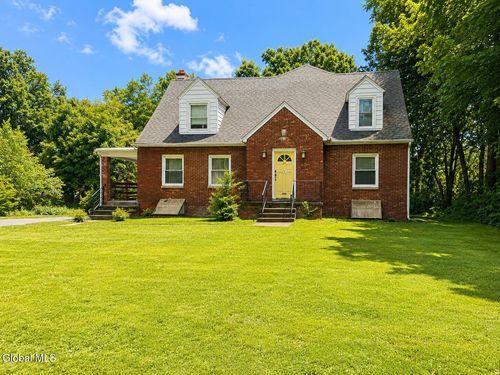 52 Euclid Avenue, Bethlehem, NY, 12054 | Card Image