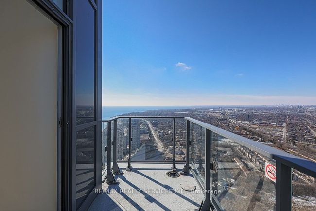 PH2 - 2220 Lake Shore Blvd W, Condo with 2 bedrooms, 2 bathrooms and 1 parking in Etobicoke ON | Image 13
