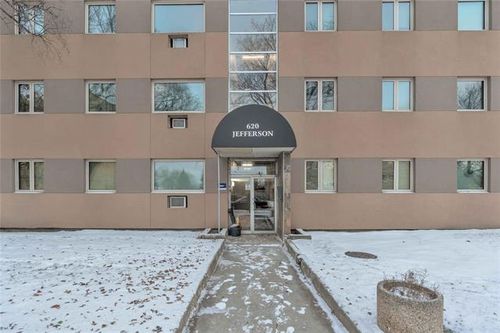 3-620 Jefferson Ave, Winnipeg, MB, R2V0P2 | Card Image