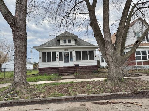 2022 N 13th 1/2 St, Terre Haute, IN, 47804-3104 | Card Image