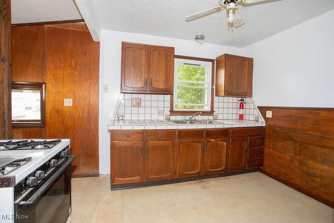 122 Wesley Ave, House other with 2 bedrooms, 1 bathrooms and null parking in Youngstown OH | Image 14