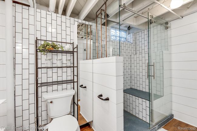 2368 Stanhope St, House other with 3 bedrooms, 2 bathrooms and null parking in Grosse Pointe Woods MI | Image 24