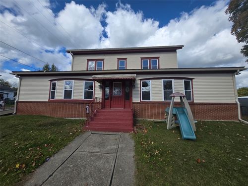 127 Conneaut St, Linesville, PA, 16424-9700 | Card Image