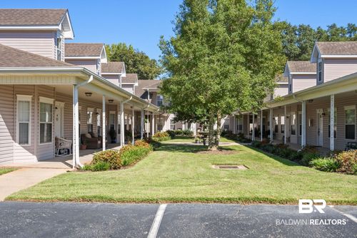 apt-5-102 Courthouse Dr, Fairhope, AL, 36532-2988 | Card Image