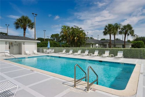 1-1310 Charleston Square Dr, NAPLES, FL, 34110-9134 | Card Image