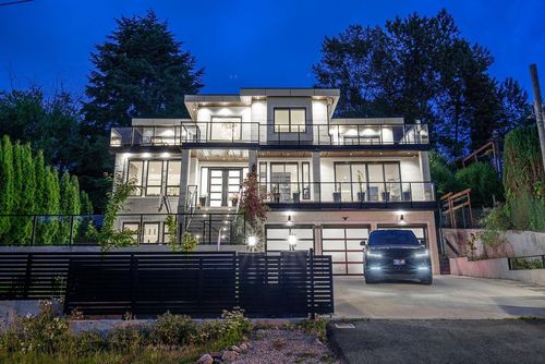 10490 125a St, Surrey, BC, V3V5A3 | Card Image