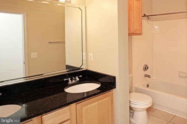 UNIT-2303 - 1600 Spring Gate Dr, Condo with 3 bedrooms, 2 bathrooms and null parking in MCLEAN VA | Image 9