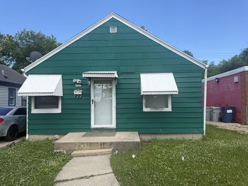 4327 N 35th Street, Milwaukee, WI, 53216 | Card Image