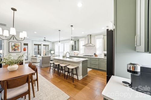 538 Sweet Birch Park Ln, Black Mountain, NC, 28711-0465 | Card Image