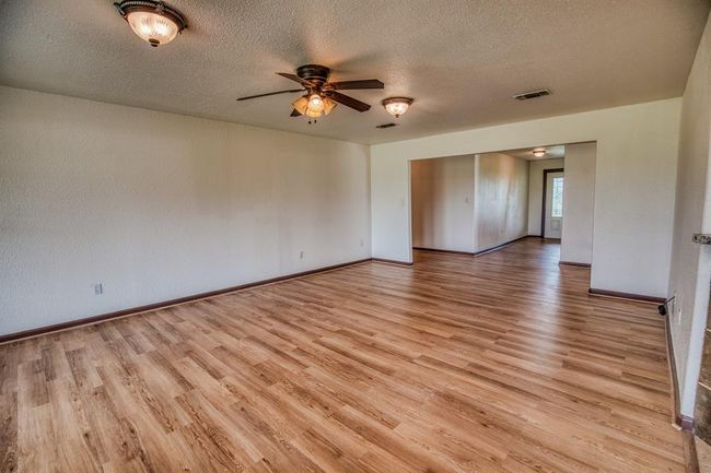 2799 Highway 21 E, House other with 3 bedrooms, 2 bathrooms and null parking in Paige TX | Image 12