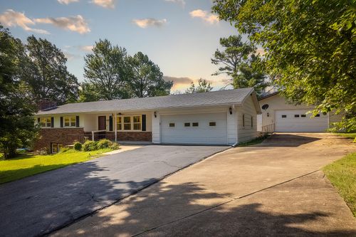 2010 Catalina Dr, West Plains, MO, 65775-2259 | Card Image