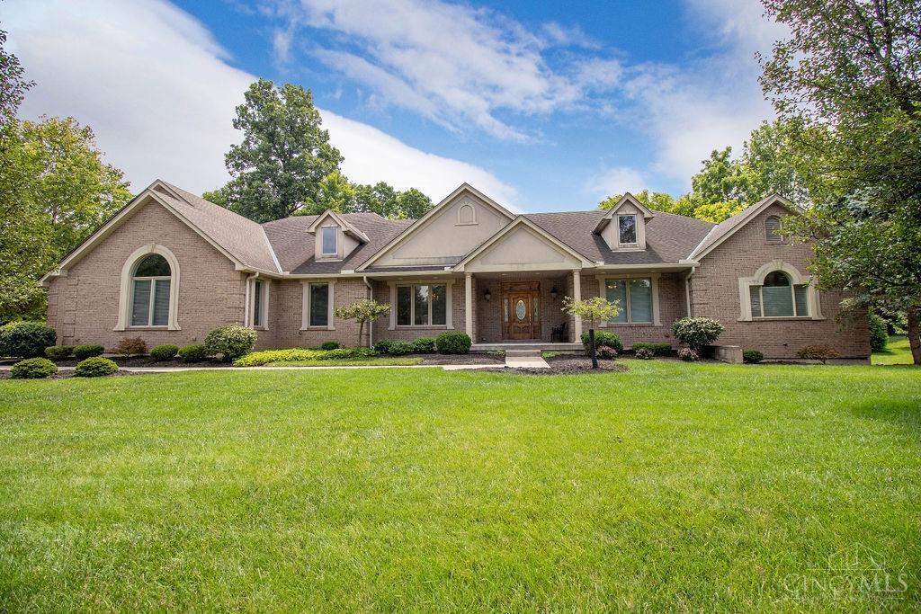 Devanshae Ct, Hamilton, OH 45013