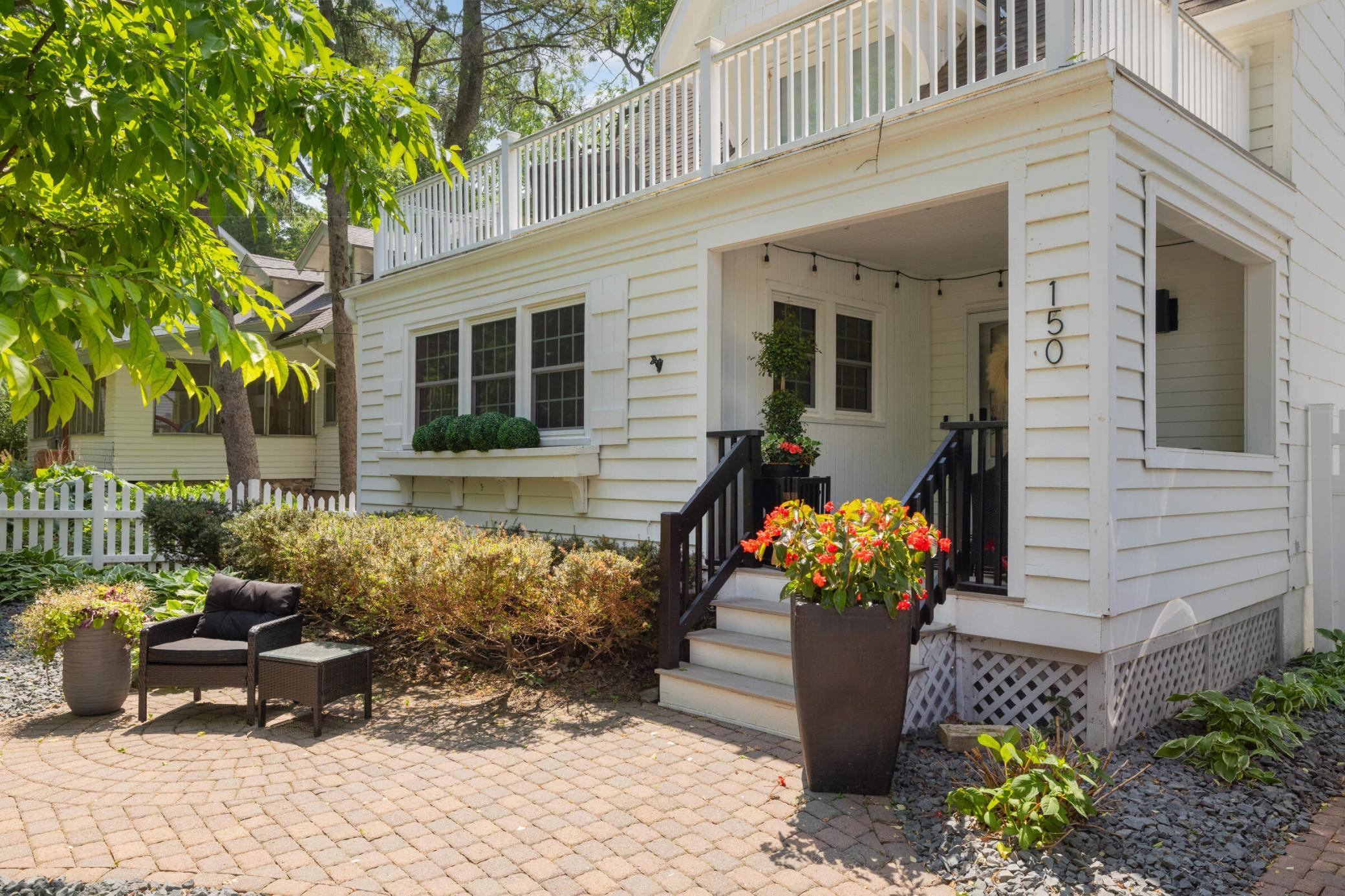 Residential in Excelsior 2