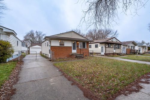 21115 Albany Ave, Warren, MI, 48091-2867 | Card Image
