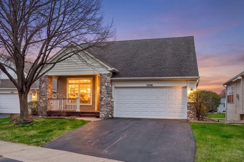 15156 Dundee Ave, Apple Valley, MN, 55124-5892 | Card Image