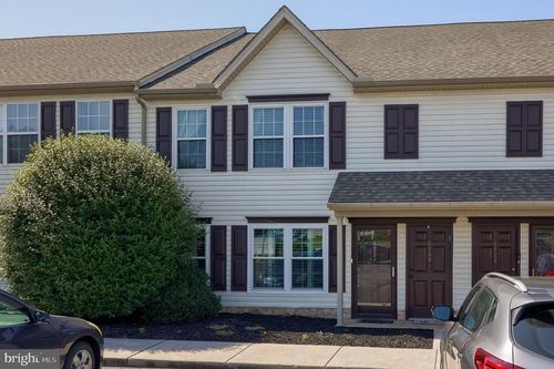 420a-420 Buttonwood Ln, YORK, PA, 17406 | Card Image