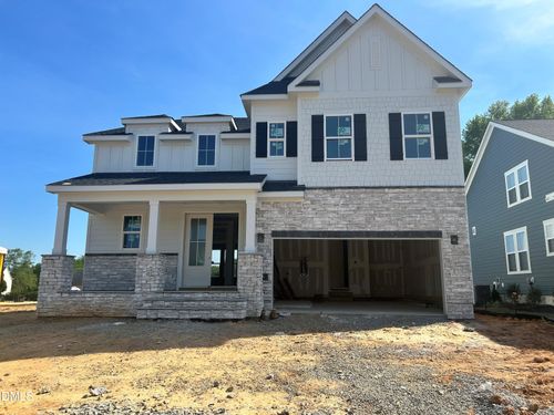 820 Ballaster Rd, Fuquay Varina, NC, 27526-3689 | Card Image