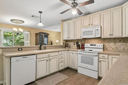 5631 Wood Climb St, San Antonio, TX, 78233-5036 | Card Image