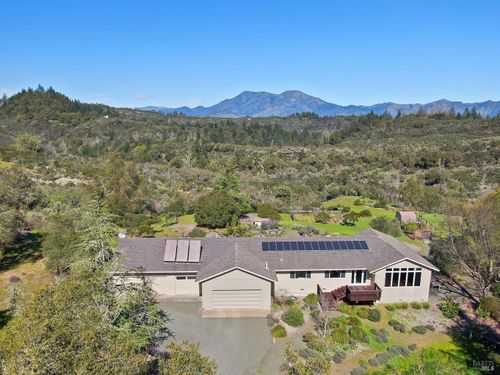 5809 Sharp Rd, Calistoga, CA, 94515-9581 | Card Image
