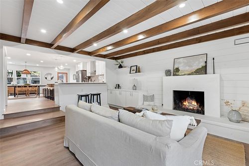 2271 Mira Mar Ave, Long Beach, CA, 90815-2510 | Card Image