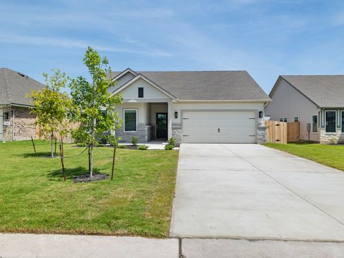 112 Mathew St, Bertram, TX, 78605-2121 | Card Image