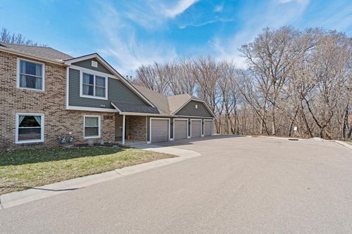 b-3861 Gold Pt, Eagan, MN, 55122-1556 | Card Image