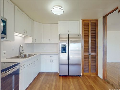 304-1520 Ward Ave, Honolulu, HI, 96822-3550 | Card Image